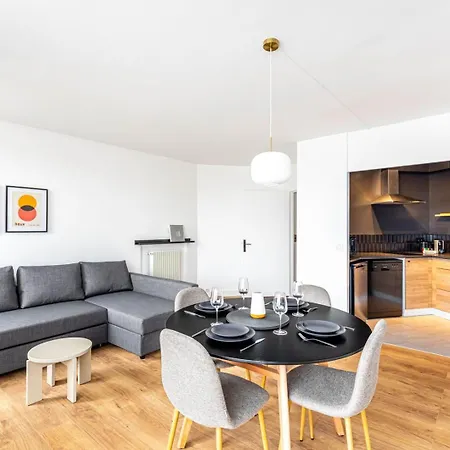 Guestready - Black Pearl Close To The Metro Appartamento